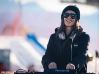 FIRE ON SNOW - DJ ENA